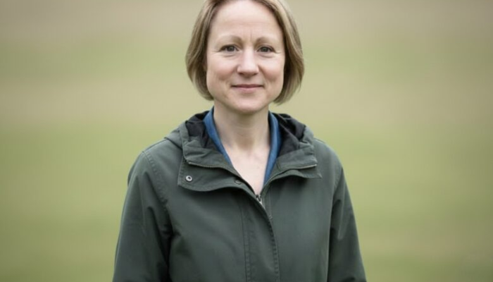 emma michell chartered accountant